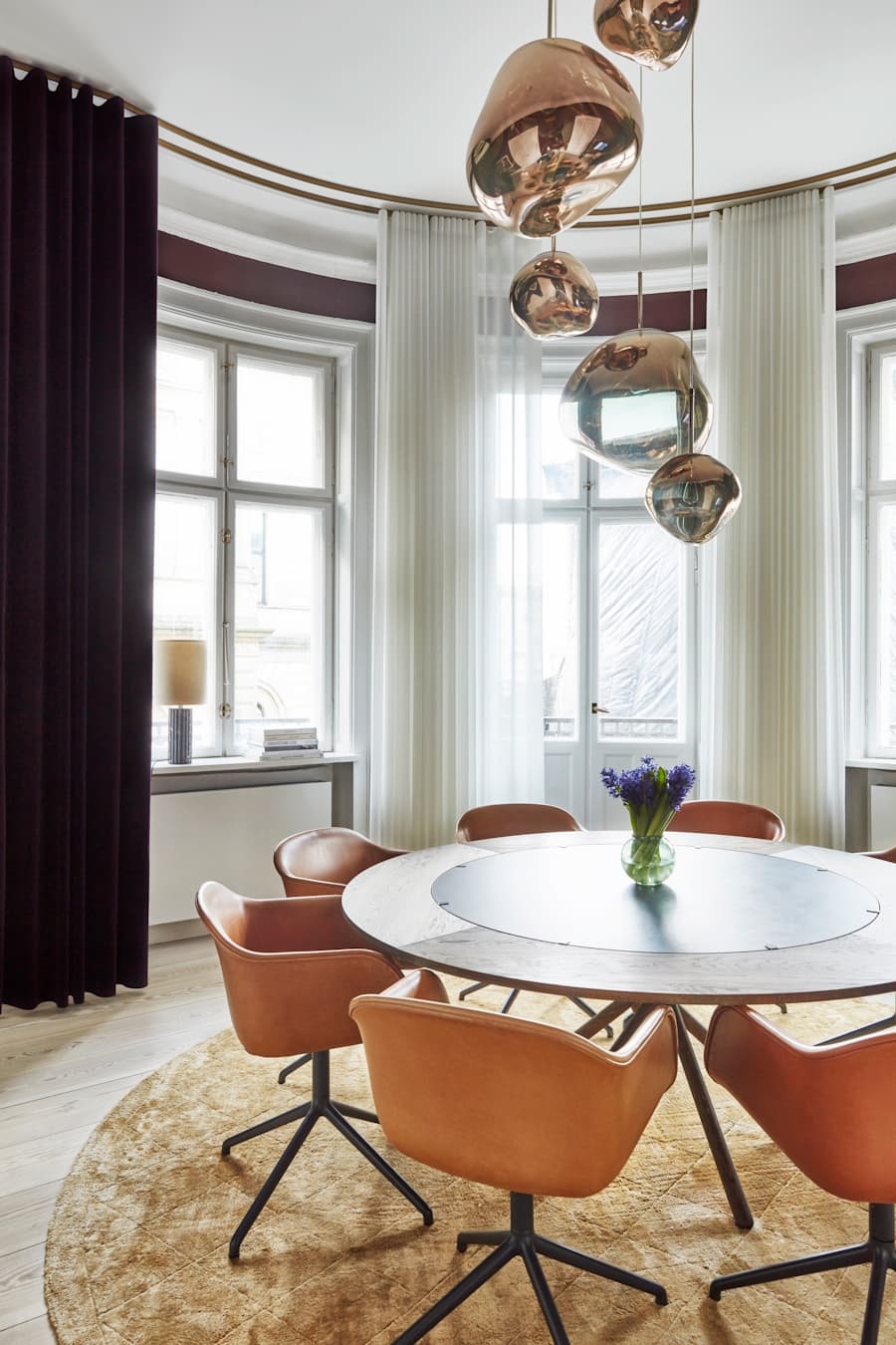 Beautifully designed meeting room at the law firm LABORA